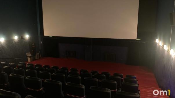 Кризис фильмов? Российские кинотеатры начнут показывать сериалы