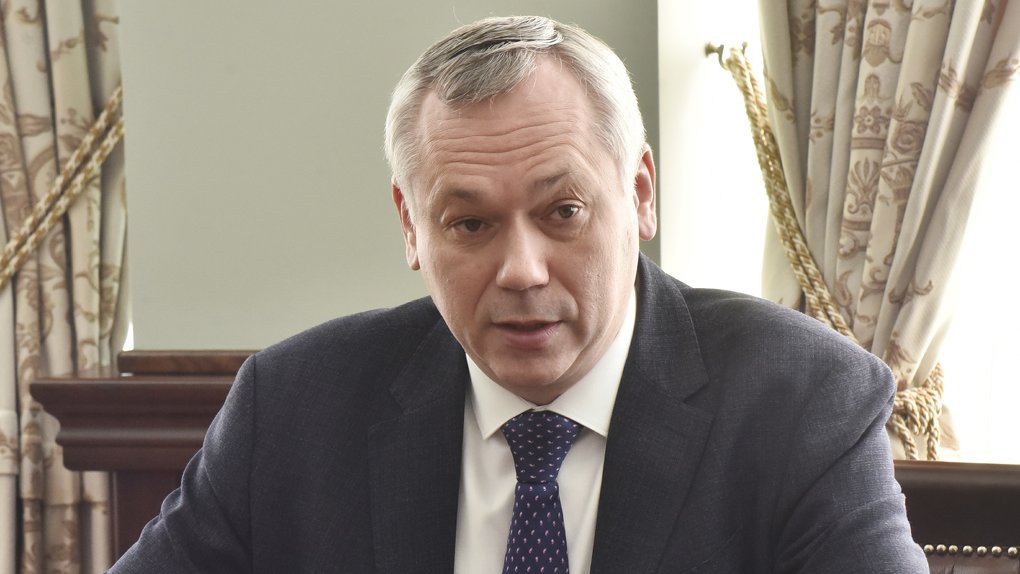 Губернатор Новосибирской области Андрей Травников рассказал, как с семьёй будет отмечать Пасху