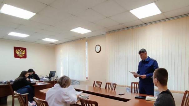 Прокурор добился обеспечения жильём сироты-инвалида в Новосибирске