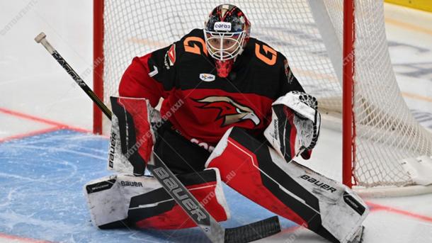 «Авангард» заинтересован расстаться с одним из своих вратарей