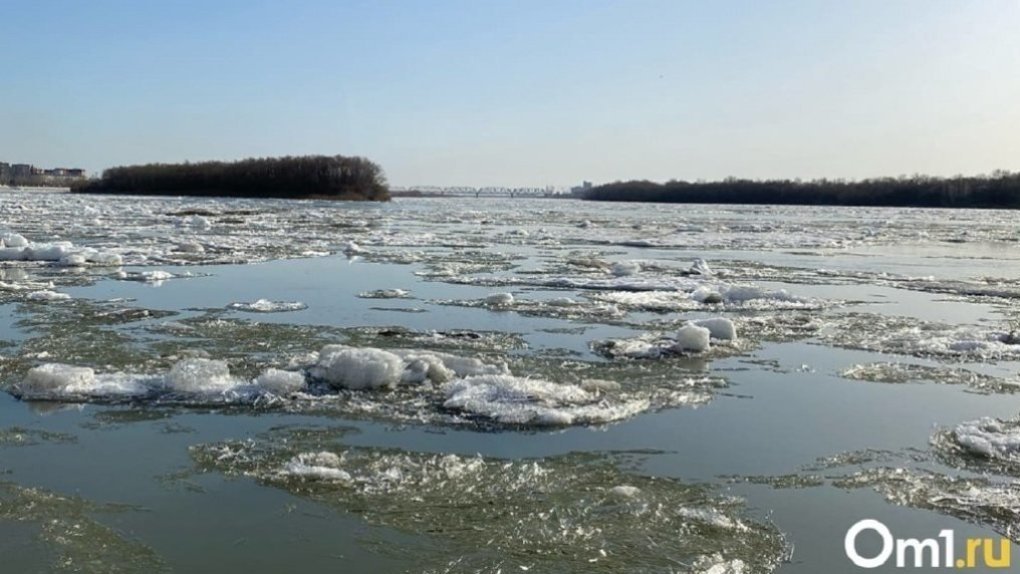 Ждать не стоит: ледоход на Иртыше прошёл под водой