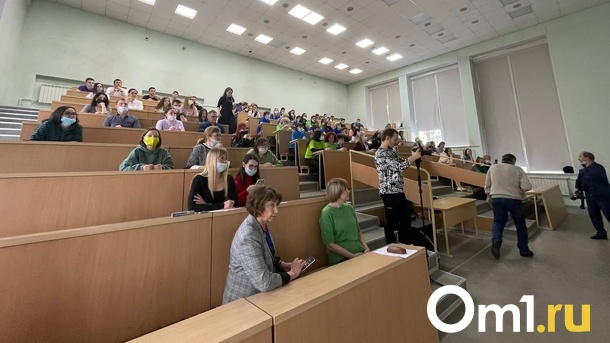 В омских вузах планируют ввести курс по военной подготовке