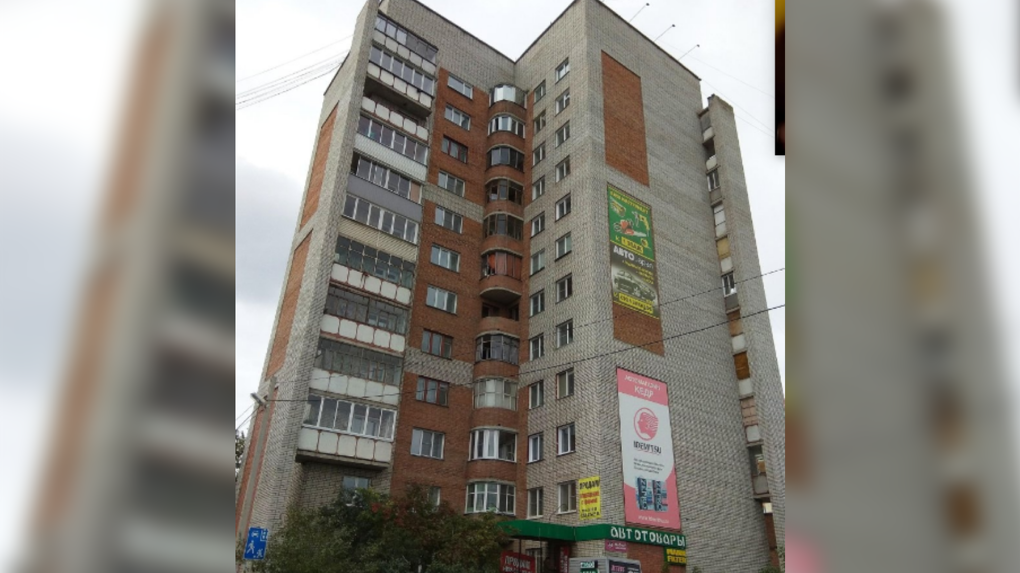 Тело мужчины с гипсом на ноге обнаружили под окнами многоэтажке в Бердске