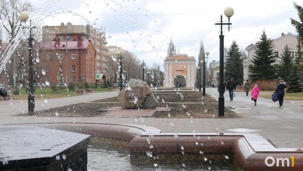 В Омске разбили старинный фонтан, отреставрированный в 2018 году