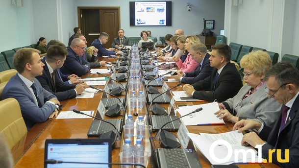 Омской области выделили ещё 6 млрд рублей на строительство больниц