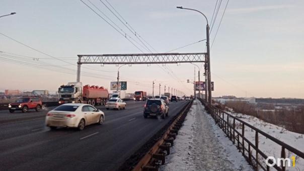Мост у Телецентра в Омске снова полностью закроют
