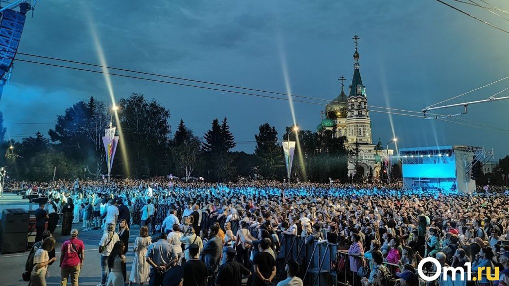 Концерты звёзд на Соборной площади в Омске посетили 39 тысяч человек