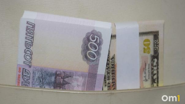 Омские работодатели не могут найти сотрудников