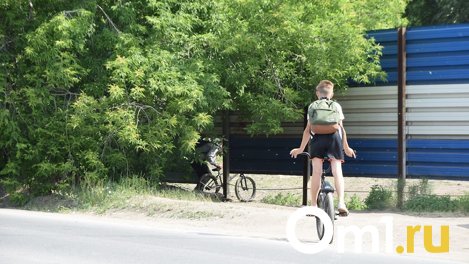 В Омске 11-летний мальчик на велосипеде попал под ВАЗ-2111