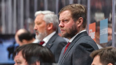 «Сразу в кризисную ситуацию»: Рябыкин прокомментировал назначение Курьянова генменеджером «Авангарда»