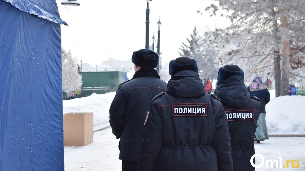 Накануне Дня святого Валентина в Омске женщины стали массово нападать на мужчин