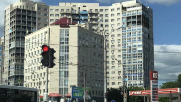 Новосибирские власти отреагировали на баннер обманутых дольщиков с обращением к Путину