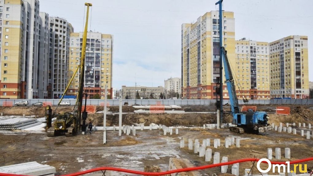 Омской области помогут достроить школу в Серебряном берегу