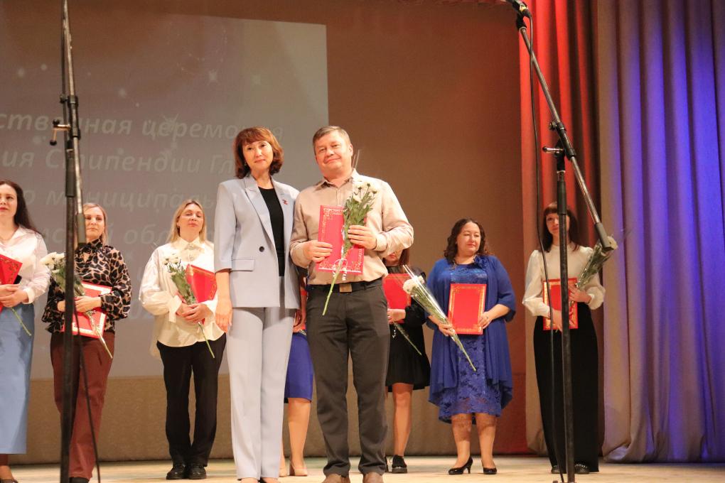 В Омском районе чествовали талантливых школьников