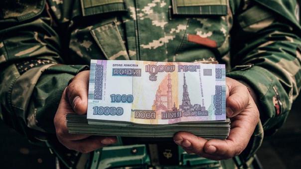 Стали известны виды и размер военных пенсий