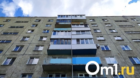 В Омске в одной из квартир нашли тела мужчины и женщины – они умерли одновременно