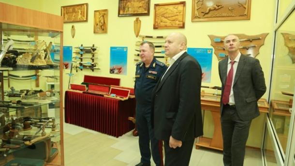 Экс-глава УФСИН Константин Книс назначен заместителем мэра Омска