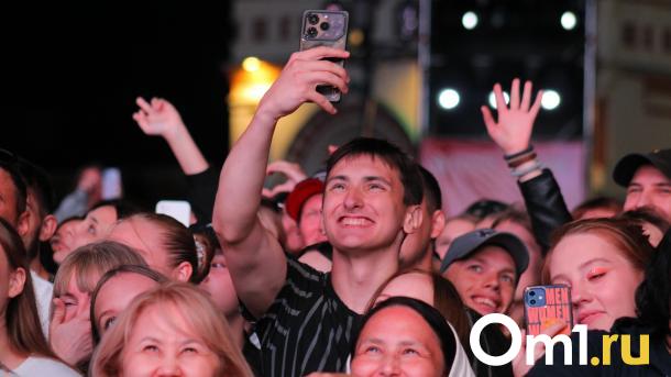 Амирчик, КВН и классика при свечах: афиша концертов в Омске на август