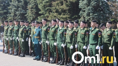 Новосибирцам начали рассылать повестки в армию