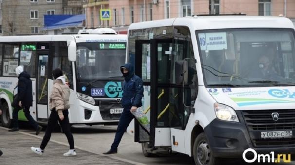 Из центра Омска собираются убрать все маршрутки