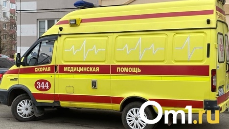 Неудачный харакири: омичка себя пырнула ножом в живот