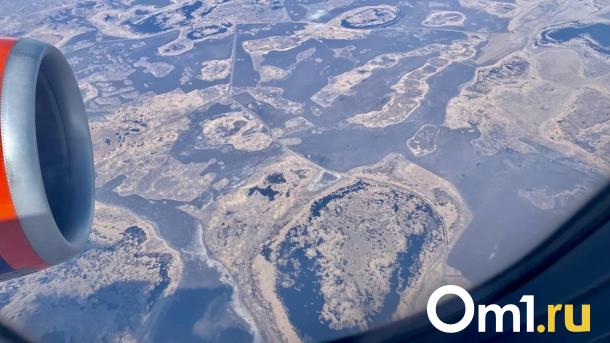 В омском аэропорту 1 января 2024 года отменили сразу три рейса