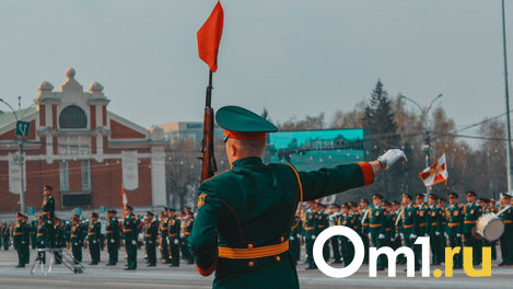 Оружие против БПЛА и отмена бессмертного полка: как прошёл День Победы в Новосибирске. ФОТОРЕПОРТАЖ