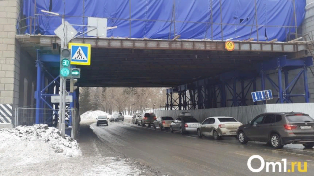 До открытия Ленинградского моста омичам осталось ждать недолго