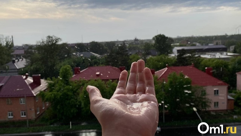 Ураган надвигается: мощная гроза с градом ожидаются в Новосибирске
