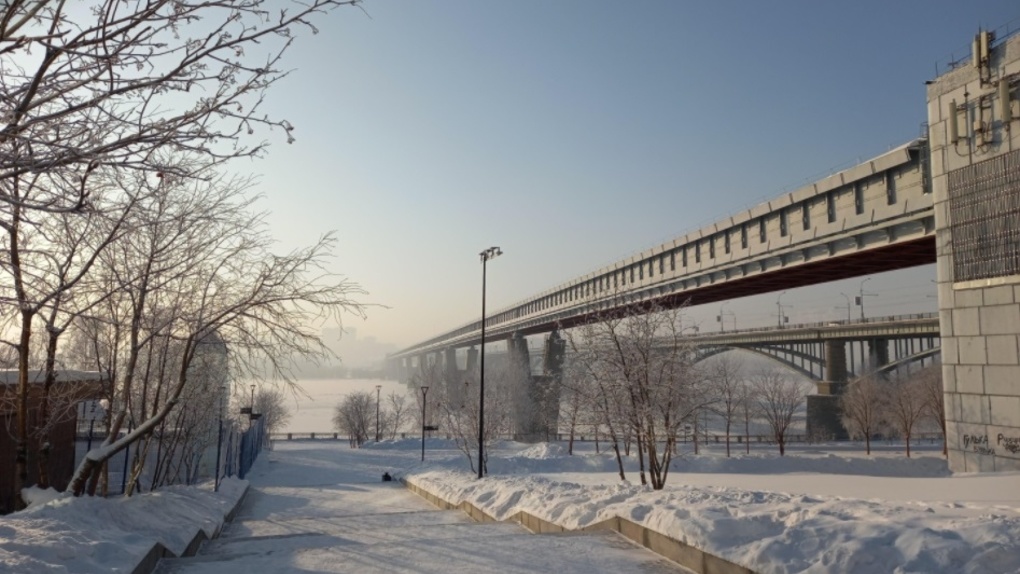 Мэр Новосибирска рассказал о ремонте метромоста через Обь