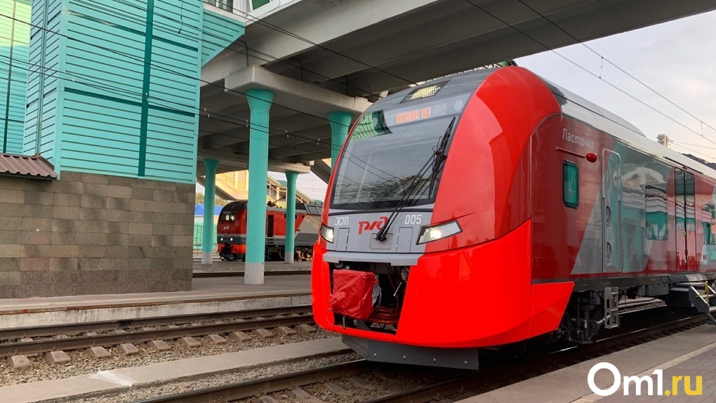 Электричка омск. Электропоезд Ласточка эс1п. Электропоезд Ласточка Омск. Электропоезд Новосибирск-Омск Ласточка. Ласточка эс1п Красноуфимск.