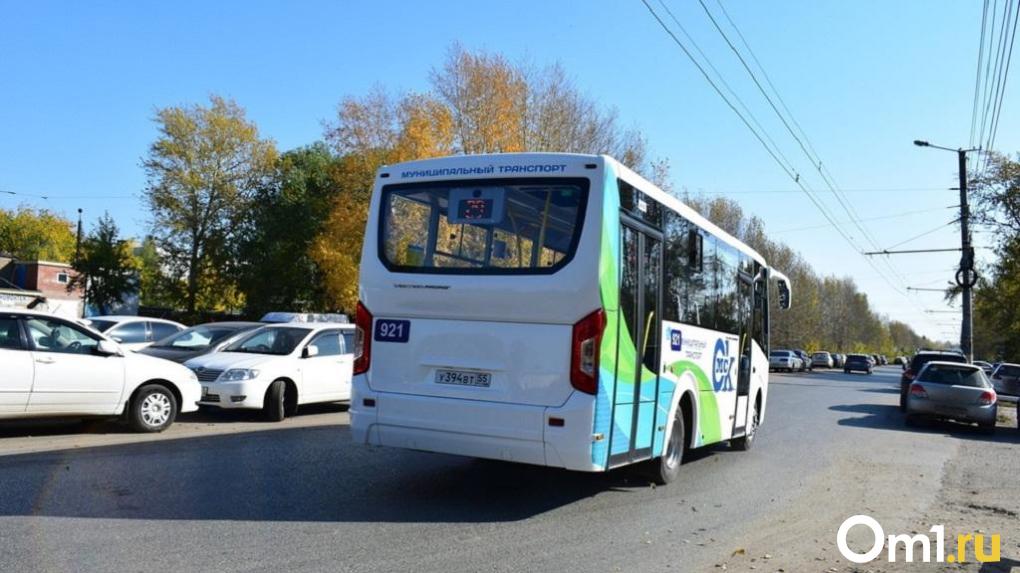 Дачные автобусы в Омске начнут работать со следующей недели