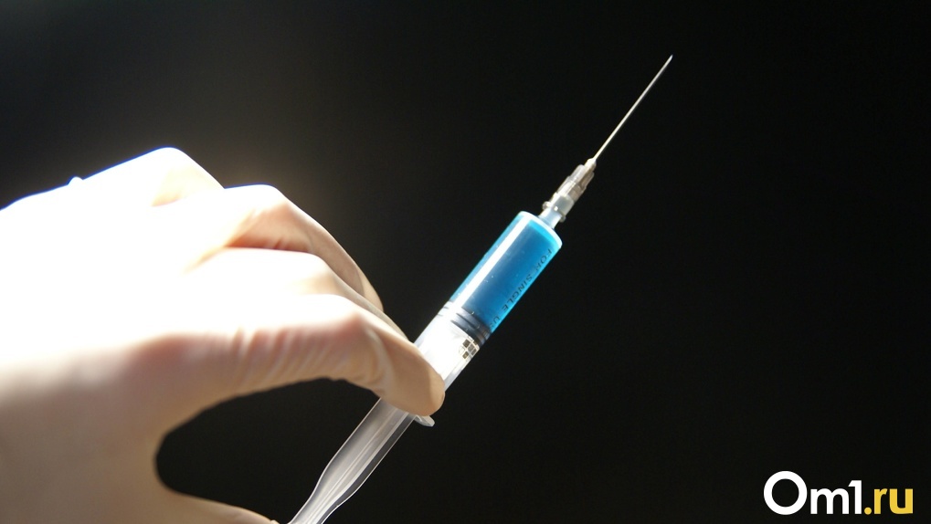 Новосибирская вакцина от коронавируса названа худшей в России