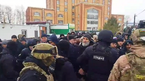 Новосибирские полицейские выявили нелегальных мигрантов в Искитимском районе
