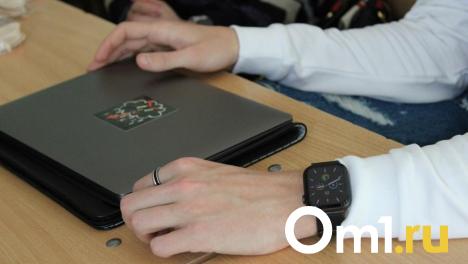 Омичам назвали профессию, где можно получать до 360 тысяч в месяц