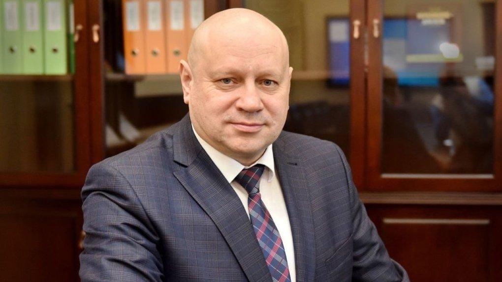 Свой день рождения отмечает мэр Омска Сергей Шелест