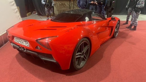 Эксклюзивный автомобиль Marussia арестовали новосибирские приставы. ФОТО