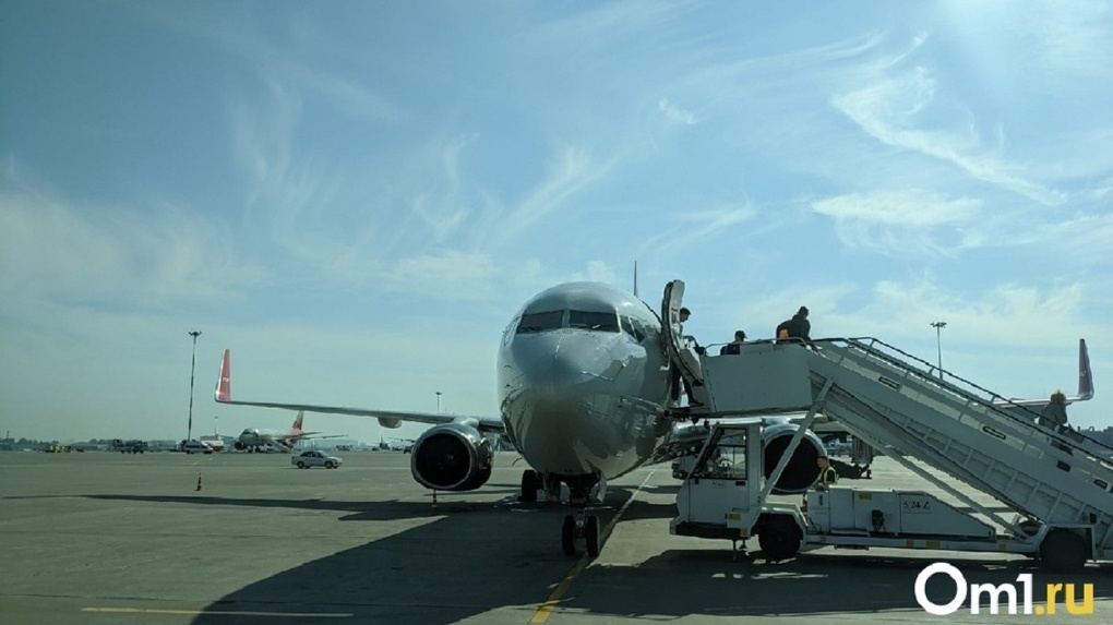 Авиакомпания «Ред Вингс» возобновит полёты из Омска на Северный Кавказ