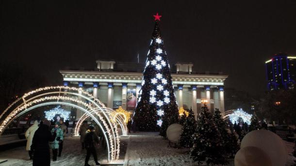 Главную ёлку в Новосибирске переместят