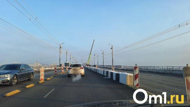В Омске оценили скорость ремонта моста у Телецентра