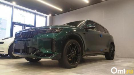 В Омске появился первый автосалон по продаже китайских электрокаров