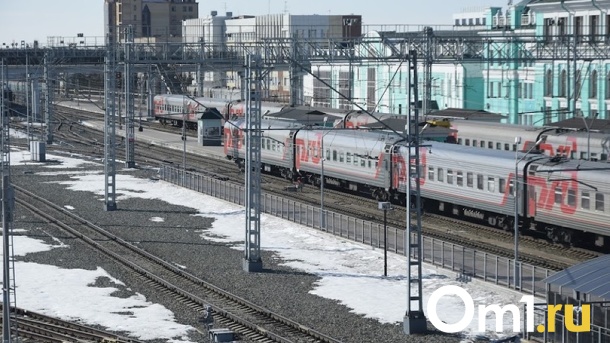 Ребёнок попал под колёса электрички в Омске