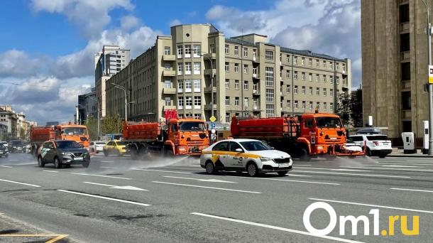 Цены на такси взлетели в Омске из-за пробок в центре города