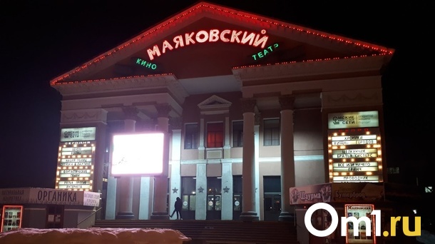 Директор кинотеатра рассказал, как проходят сборы «Чебурашки» в Омске