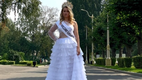«Случилось чудо!»: «Миссис поэзия» из Новосибирска рассказала, как родила дочь весом в 480 граммов