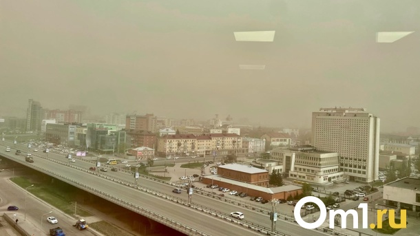 Омск накрыла пыльная разрушающая буря