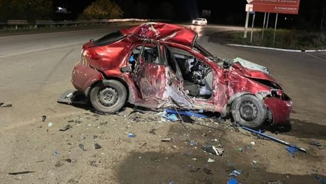 Появилось видео с моментом смертельной аварии с бензовозом в Омске
