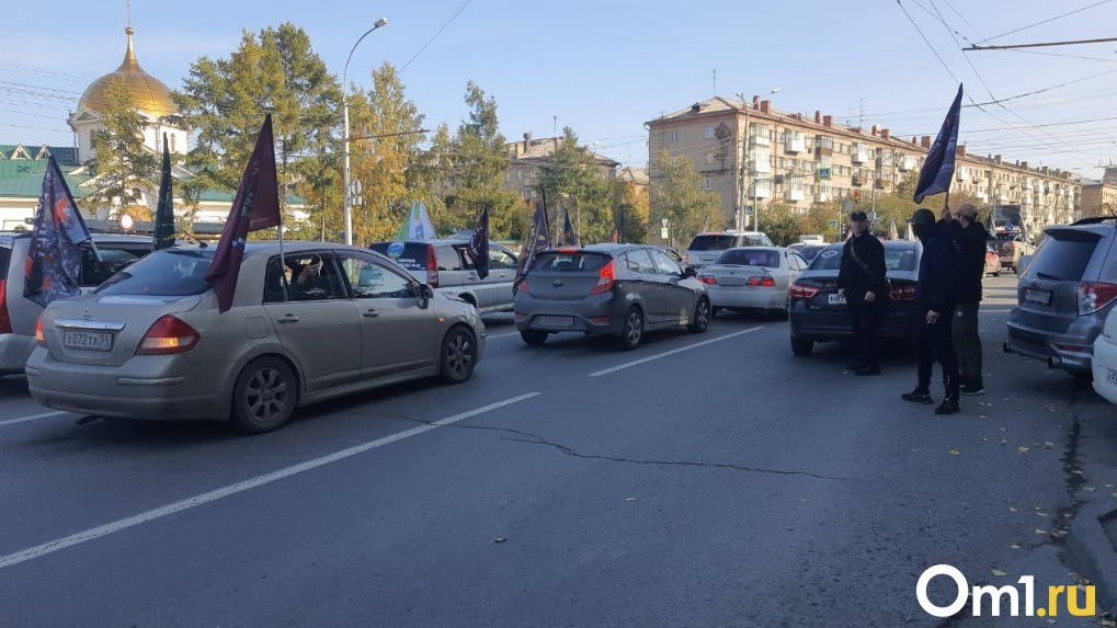 ЧВК «Вагнер» проводят автопробег в память о Пригожине в Новосибирске