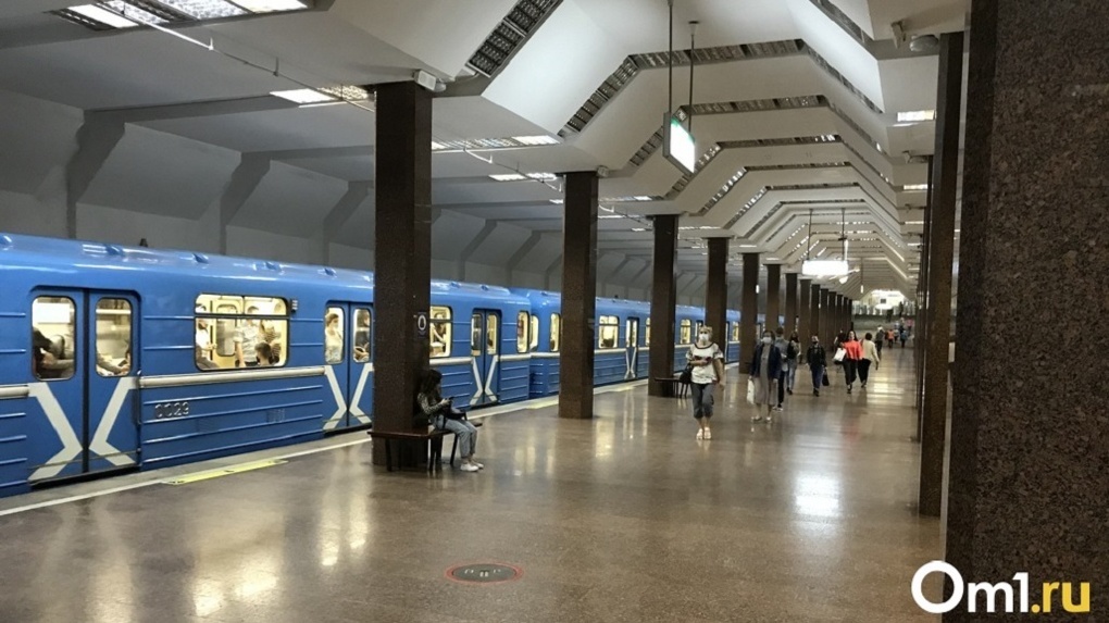 Интервал движения поездов метро сократили в Новосибирске