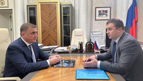 Виталий Хоценко представил помощнику президента ключевые проекты развития Омской области
